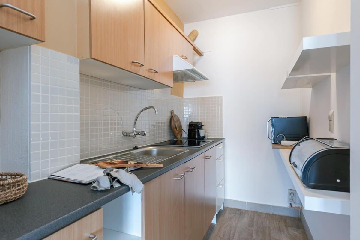 Huswell - Enjoyable Apartment With Sea View Де Хаан Екстериор снимка